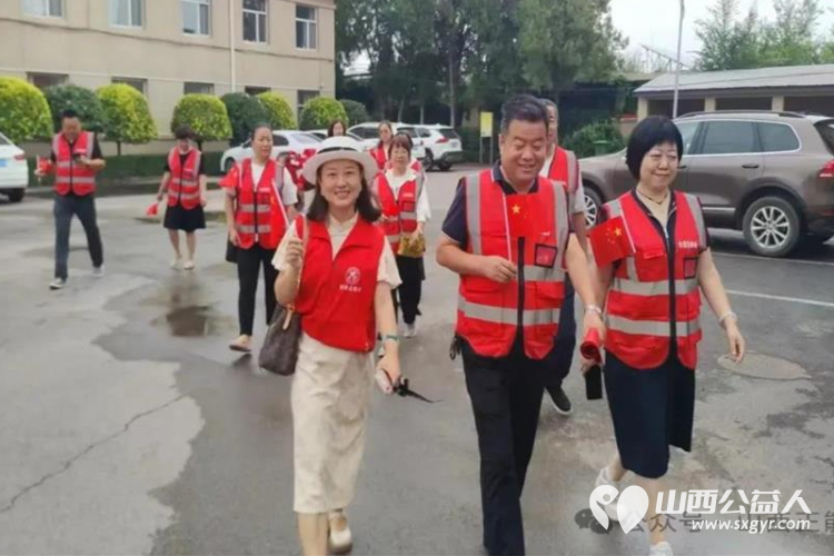 铭记烽火情爱满老兵心----中国公益在线·忻州爱心工作站志愿者深情探望抗美援朝老军人公益活动纪实 - 第3张