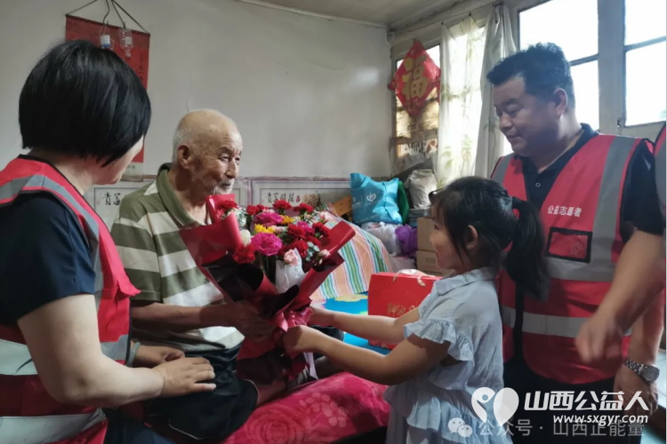 铭记烽火情爱满老兵心----中国公益在线·忻州爱心工作站志愿者深情探望抗美援朝老军人公益活动纪实 - 第8张