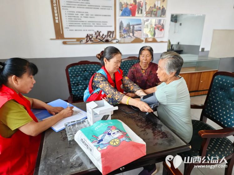 8月24日介休市敬老协会“孝善行”之敬老爱老助老行动走进连福镇邬城店村 - 第13张 - 山西公益人 8月24日介休市敬老协会“孝善行”之敬老爱老助老行动走进连福镇邬城店村 - 第13张