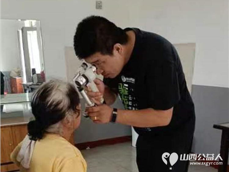 8月24日介休市敬老协会“孝善行”之敬老爱老助老行动走进连福镇邬城店村 - 第10张 - 山西公益人 8月24日介休市敬老协会“孝善行”之敬老爱老助老行动走进连福镇邬城店村 - 第10张