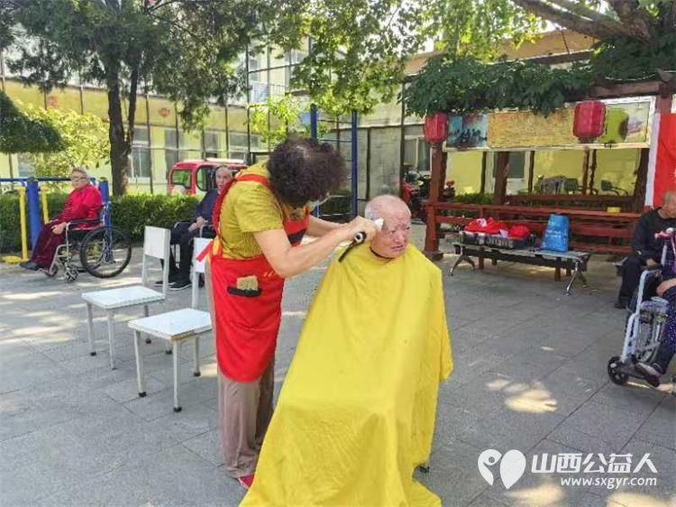 长治市阳光困境儿童帮扶协会赴长治市潞州区南山田园敬老院开展志愿服务活动总结 - 第3张 - 山西公益人 长治市阳光困境儿童帮扶协会赴长治市潞州区南山田园敬老院开展志愿服务活动总结 - 第3张