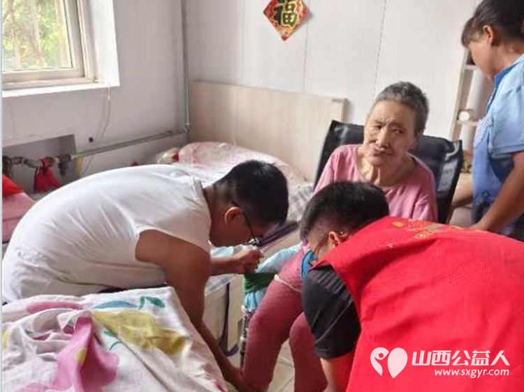 长治市阳光困境儿童帮扶协会赴长治市潞州区南山田园敬老院开展志愿服务活动总结 - 第9张 - 山西公益人 长治市阳光困境儿童帮扶协会赴长治市潞州区南山田园敬老院开展志愿服务活动总结 - 第9张