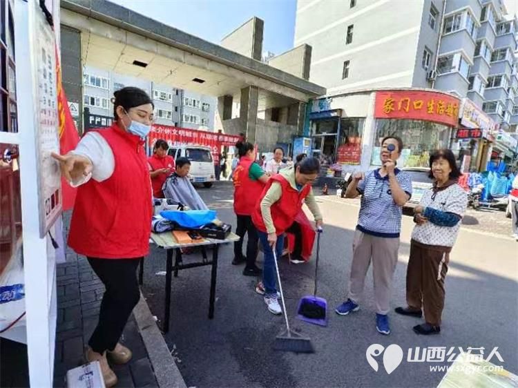 健康活动暖人心 介休市敬老协会志愿者在西关街道馨园路社区爱心理发免费义诊 - 第21张 - 山西公益人 健康活动暖人心 介休市敬老协会志愿者在西关街道馨园路社区爱心理发免费义诊 - 第21张