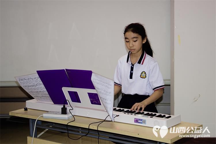 小店区营盘街道南内环街二社区举行了“营在未来”未成年人“暑期收获,才艺飞扬”主题成果展示暨总结表彰大会 - 第21张 - 山西公益人 小店区营盘街道南内环街二社区举行了“营在未来”未成年人“暑期收获,才艺飞扬”主题成果展示暨总结表彰大会 - 第21张