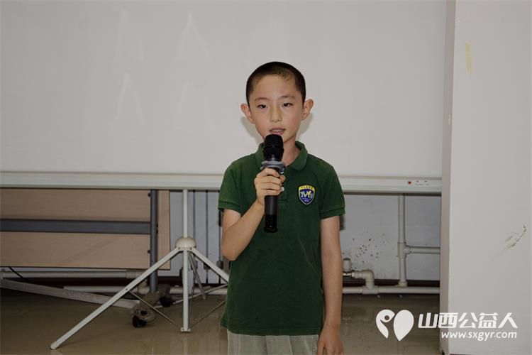 小店区营盘街道南内环街二社区举行了“营在未来”未成年人“暑期收获,才艺飞扬”主题成果展示暨总结表彰大会 - 第18张 - 山西公益人 小店区营盘街道南内环街二社区举行了“营在未来”未成年人“暑期收获,才艺飞扬”主题成果展示暨总结表彰大会 - 第18张