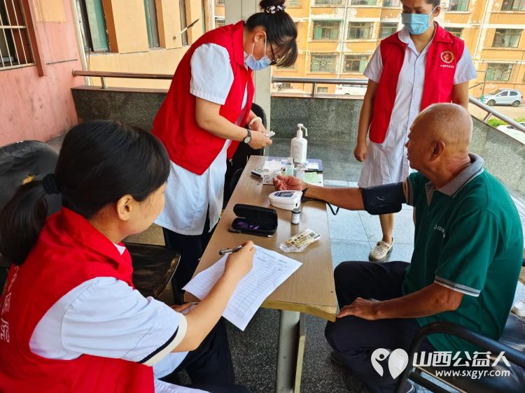 8月31日介休市敬老协会“孝善行”之敬老爱老助老行动走进义棠镇温家沟村 - 第19张 - 山西公益人 8月31日介休市敬老协会“孝善行”之敬老爱老助老行动走进义棠镇温家沟村 - 第19张