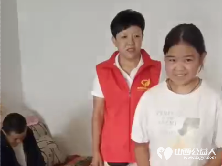 长治市潞州区思源公益协会立志承担社会帮扶责任同爱心人士走进黄碾镇西旺村资助贫困家庭学生 - 第3张 - 山西公益人 长治市潞州区思源公益协会立志承担社会帮扶责任同爱心人士走进黄碾镇西旺村资助贫困家庭学生 - 第3张