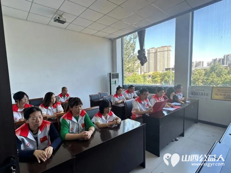 长治正能量公益协会瓦窑沟社区志愿服务团队成立啦!8月28日举办了授牌授旗仪式 - 第7张 - 山西公益人 长治正能量公益协会瓦窑沟社区志愿服务团队成立啦!8月28日举办了授牌授旗仪式 - 第7张