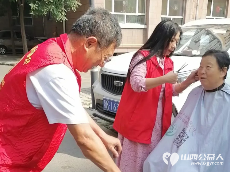 介休市敬老协会志愿服务进社区健康活动暖人心走进北坛街道介公东路社区服务老人 - 第38张 - 山西公益人 介休市敬老协会志愿服务进社区健康活动暖人心走进北坛街道介公东路社区服务老人 - 第38张