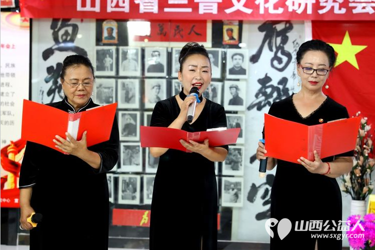 《怀念毛泽东》山西三晋文化研究会红色文化交流中心,在太原千峰南路八方商城举行纪念活动 - 第29张 - 山西公益人 《怀念毛泽东》山西三晋文化研究会红色文化交流中心,在太原千峰南路八方商城举行纪念活动 - 第29张