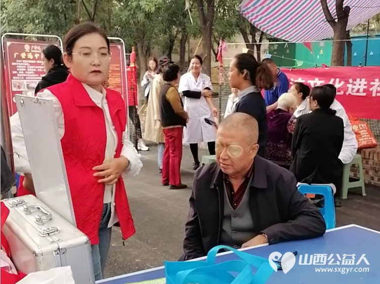 志愿服务进社区9月11日介休市敬老协会组织志愿者走进东南街道南大街社区爱心理发健康义诊服务活动 - 第14张 - 山西公益人 志愿服务进社区9月11日介休市敬老协会组织志愿者走进东南街道南大街社区爱心理发健康义诊服务活动 - 第14张