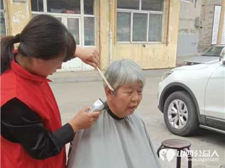 2024年9月15日介休市敬老协会志愿者敬老爱老助老行动走进绵山镇常乐村爱心服务老人 - 第12张 - 山西公益人 2024年9月15日介休市敬老协会志愿者敬老爱老助老行动走进绵山镇常乐村爱心服务老人 - 第12张