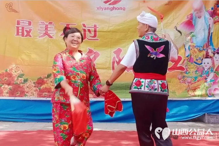 临汾文明交通志愿者协会大美合唱艺术团走进尧都区夕阳红敬老院为孤寡老人开展中秋文艺演出 - 第22张