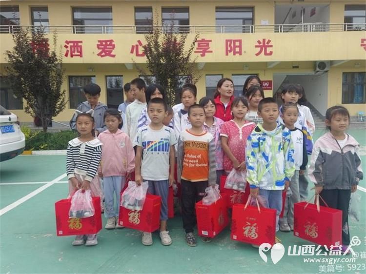 童心奇遇中秋探月 沁县民政局、长治惠民工作社组织、长治善泽协会志愿者和孩子们一起过中秋活动 - 第2张