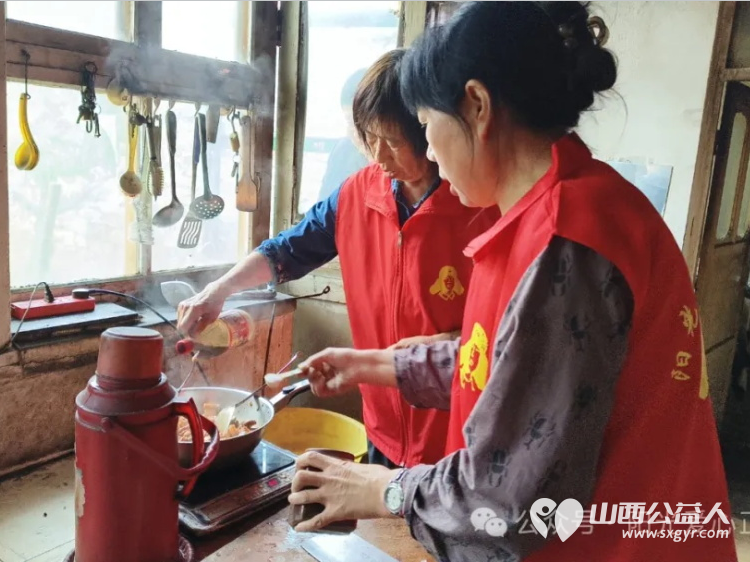 嘘寒问暖送关怀走访慰问献真情 忻州阳光爱心公益志愿者协会开展了暖心慰问孤寡老人志愿服务活动 - 第9张