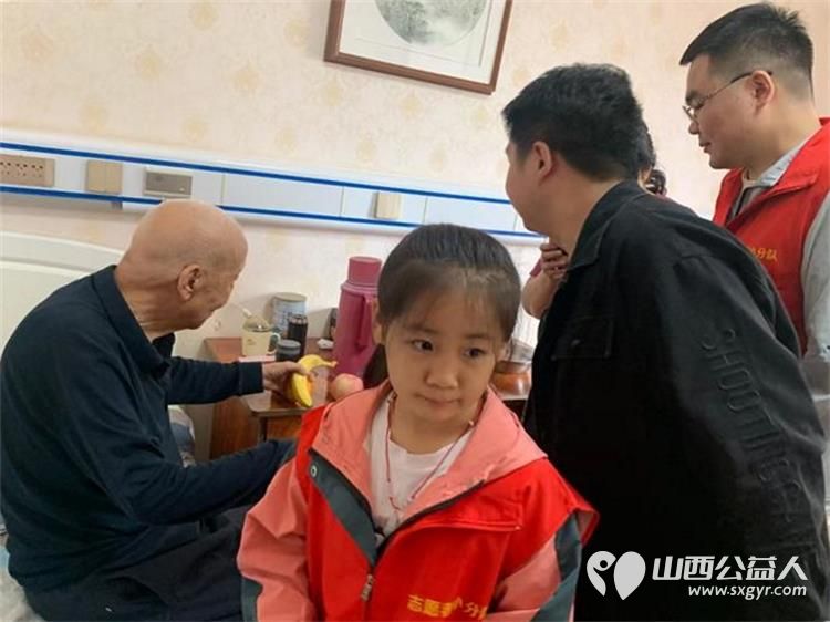 太原市志愿者小分队在中秋佳节组织志愿者去享堂老年公寓举办中秋文艺表演品尝中秋美食 - 第23张