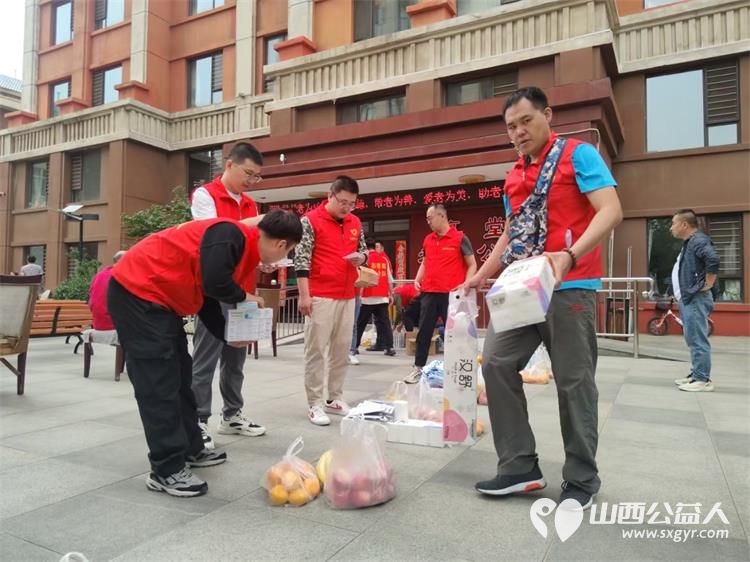 太原市志愿者小分队在中秋佳节组织志愿者去享堂老年公寓举办中秋文艺表演品尝中秋美食 - 第7张