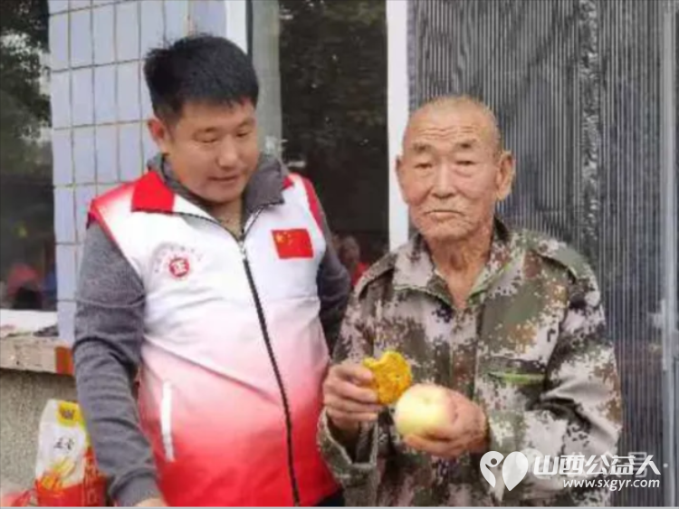 嘘寒问暖送关怀走访慰问献真情 忻州阳光爱心公益志愿者协会开展了暖心慰问孤寡老人志愿服务活动 - 第10张