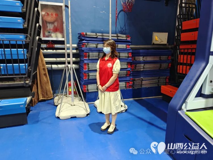 志愿服务温暖银龄岁月介休市北关街道彦博路社区志愿者协会在晋中市第四届老年人健身大会介休分会志愿服务纪实 - 第14张