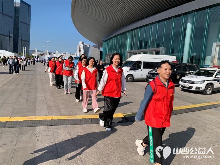 太原市志愿者小分队组织志愿者参加太原市2024年马拉松比赛志愿服务 - 第6张