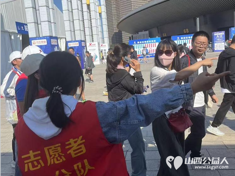 太原市志愿者小分队组织志愿者参加太原市2024年马拉松比赛志愿服务 - 第24张