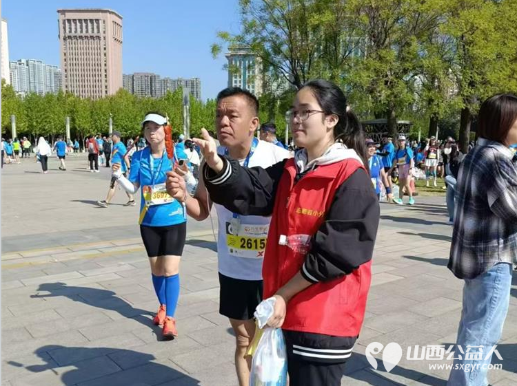 太原市志愿者小分队组织志愿者参加太原市2024年马拉松比赛志愿服务 - 第17张