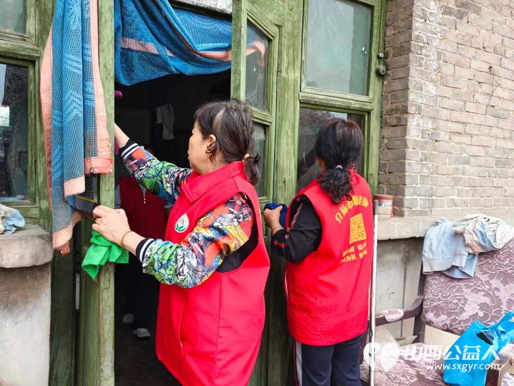 介休市敬老协会敬老爱老助老行动在义安镇礼世村入户特困老人80岁张连胜家中 - 第6张 - 山西公益人 介休市敬老协会敬老爱老助老行动在义安镇礼世村入户特困老人80岁张连胜家中 - 第6张