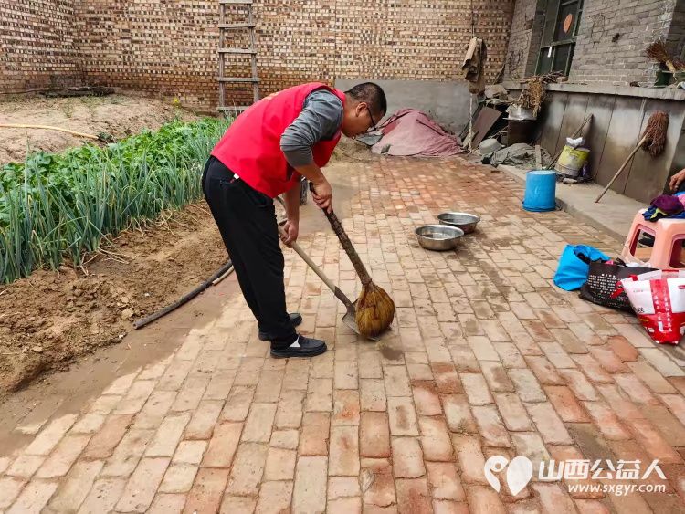 介休市敬老协会敬老爱老助老行动在义安镇礼世村入户特困老人80岁张连胜家中 - 第11张 - 山西公益人 介休市敬老协会敬老爱老助老行动在义安镇礼世村入户特困老人80岁张连胜家中 - 第11张