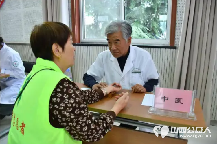 晋城市绿丝带志愿者协会联合晋城聚合心脑血管病医院在世界心脏日“服务百姓健康行动”义诊活动 - 第19张