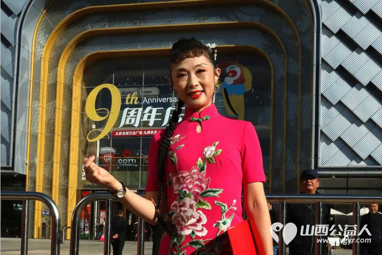 省城学雷锋志愿服务总团、金海通艺术团参加龙湖万达广场2024年庆“国庆”文艺演出 - 第28张