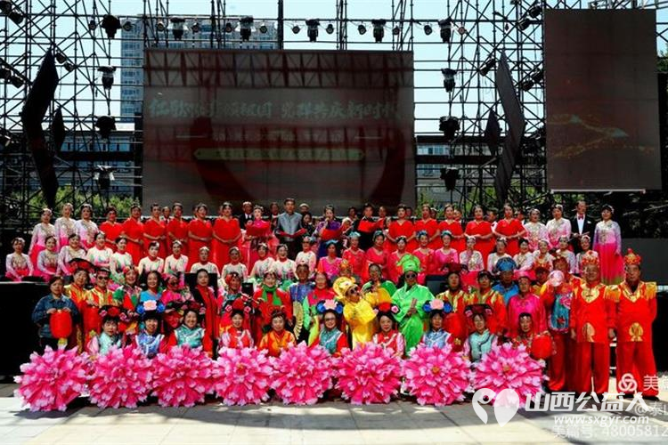 省城学雷锋志愿服务总团、金海通艺术团参加龙湖万达广场2024年庆“国庆”文艺演出 - 第1张