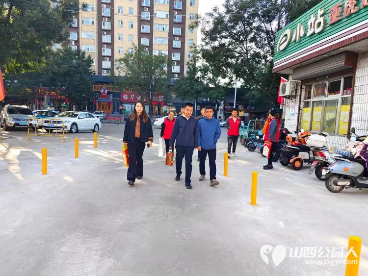 九九重阳节浓浓敬老情 介休市敬老协会以极大的热忱积极开展慰问百岁老人的暖心活动 - 第10张 - 山西公益人 九九重阳节浓浓敬老情 介休市敬老协会以极大的热忱积极开展慰问百岁老人的暖心活动 - 第10张