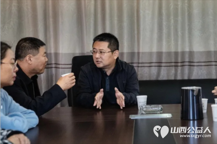 团离石区区委 区青联联合田家会街道、吴城镇团(工)委开展“青暖重阳节 浓浓敬老情”活动 - 第2张 - 山西公益人 团离石区区委 区青联联合田家会街道、吴城镇团(工)委开展“青暖重阳节 浓浓敬老情”活动 - 第2张