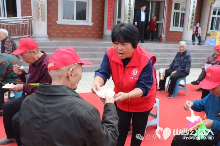 2024年九九重阳节情暖老人心运城市第一时间志愿者协会开展系列敬老志愿服务活动 - 第2张 - 山西公益人 2024年九九重阳节情暖老人心运城市第一时间志愿者协会开展系列敬老志愿服务活动 - 第2张