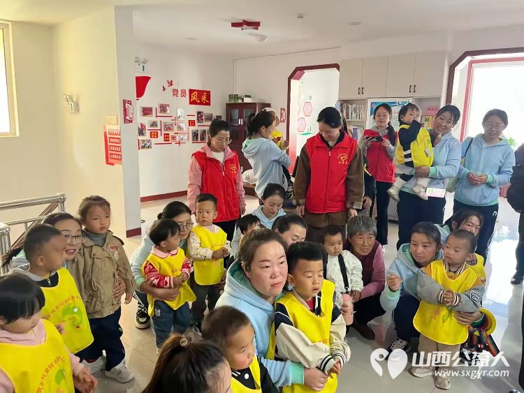 重阳节，武乡县太东社区开展“九九重阳节 浓浓敬老情”重阳节主题活动 - 第5张