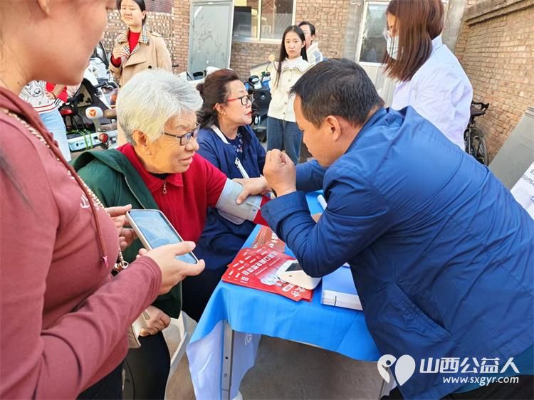 10月11日重阳节志愿服务进社区健康活动暖人心介休市敬老协会服务北关街道新华南街社区老年居民 - 第16张 - 山西公益人 10月11日重阳节志愿服务进社区健康活动暖人心介休市敬老协会服务北关街道新华南街社区老年居民 - 第16张