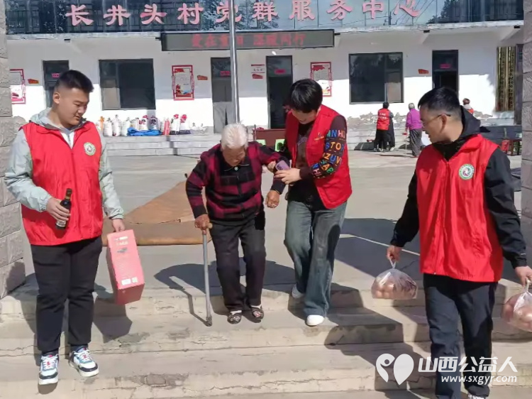 九九重阳节浓浓敬老情----上党区义工协会走进长井头村爱心义剪让孤寡老人感受到暖暖的爱意 - 第6张