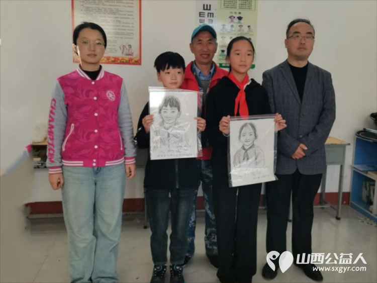 为了明天！长治市小雨点公益志愿者协会来到潞城区西流小学看望在那里上学的十五名孩子 - 第6张