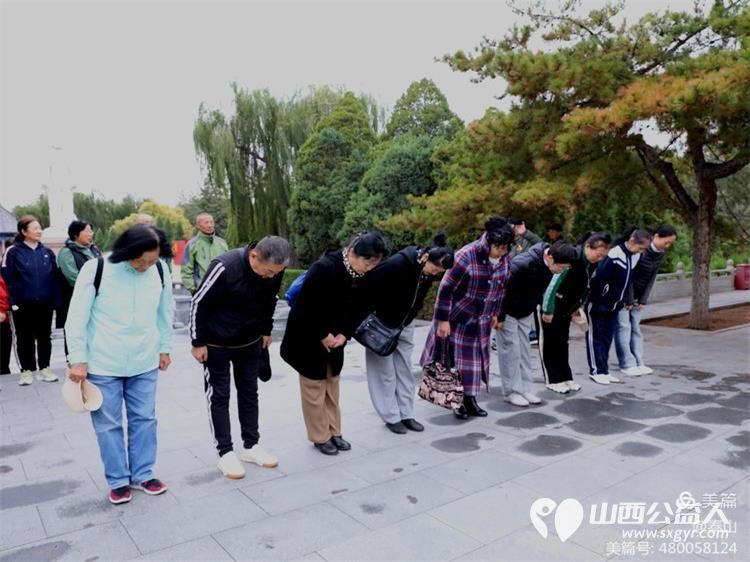 太原市广场舞协会党支部组织了弘扬胡兰精神，传承红色基因为主题的党日活动 - 第10张