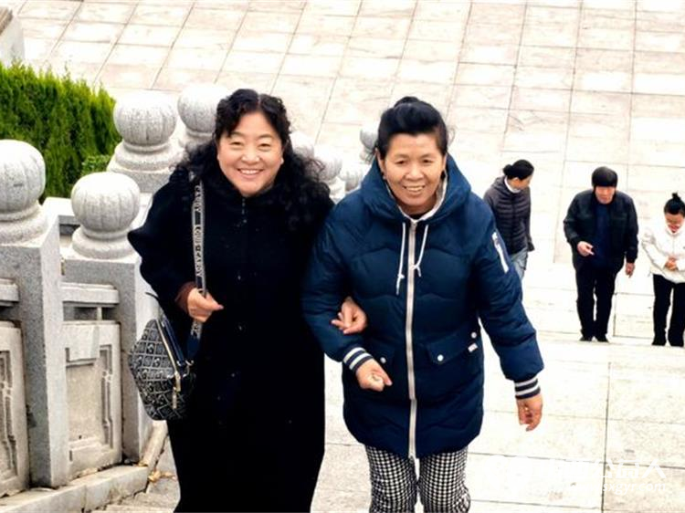 太原市广场舞协会党支部组织了弘扬胡兰精神，传承红色基因为主题的党日活动 - 第21张