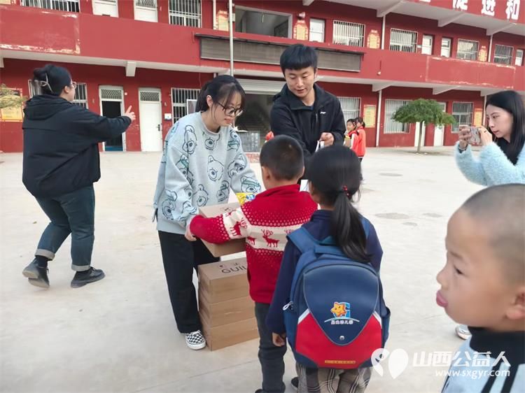 石楼县青年志愿者协会携手山西众信公益基金在石楼县继续开展“尝尝幸福的味道”公益项目 - 第9张