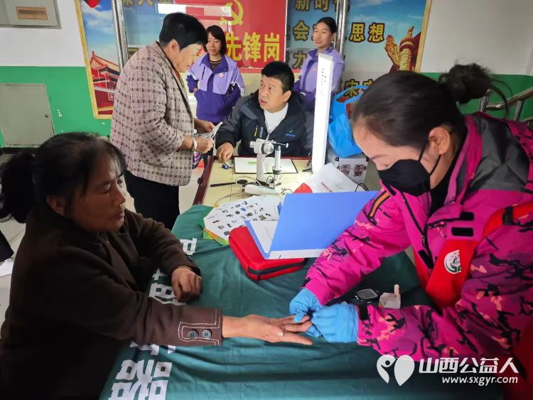 介休市敬老协会“孝善行”之敬老爱老助老行动2024年11月2日走进宋古乡宋安村服务老年村民 - 第15张 - 山西公益人 介休市敬老协会“孝善行”之敬老爱老助老行动2024年11月2日走进宋古乡宋安村服务老年村民 - 第15张