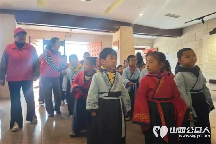 探索历史脉络启迪成长心灵 正能量公益灵丘县平型关义工联合会携手县少年宫组织青少年踏上旨在文化传承与心灵启迪的伙伴领航站陪伴辅导之旅 - 第12张