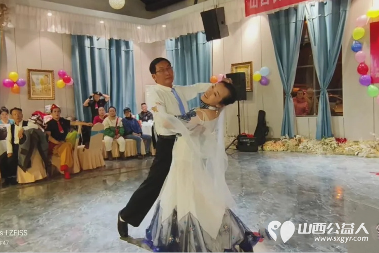 热烈祝贺长治正能量公益协会崔健舞蹈培训基地十三周年庆典圆满成功 - 第9张