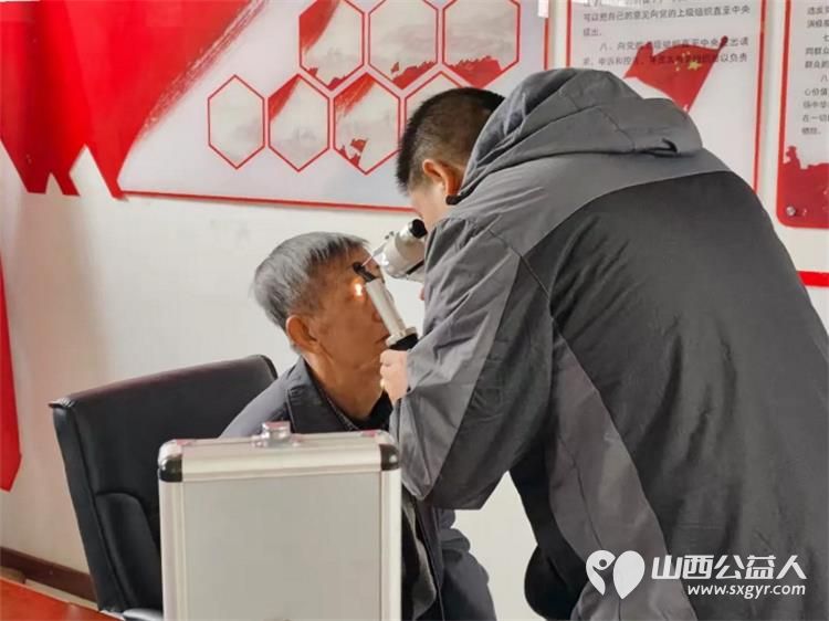 介休市敬老协会“孝善行”之敬老爱老助老行动11月9日走进张兰镇沟底社区、南窑头小区、东风社区 - 第14张 - 山西公益人 介休市敬老协会“孝善行”之敬老爱老助老行动11月9日走进张兰镇沟底社区、南窑头小区、东风社区 - 第14张