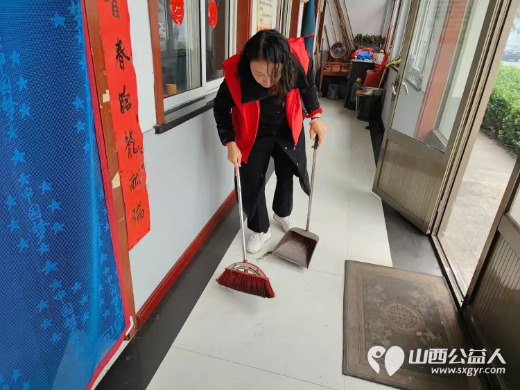 介休市敬老协会“孝善行”之敬老爱老助老行动11月9日走进张兰镇沟底社区、南窑头小区、东风社区 - 第30张 - 山西公益人 介休市敬老协会“孝善行”之敬老爱老助老行动11月9日走进张兰镇沟底社区、南窑头小区、东风社区 - 第30张
