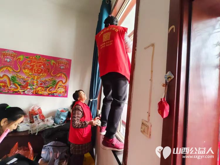 介休市敬老协会“孝善行”之敬老爱老助老行动11月9日走进张兰镇沟底社区、南窑头小区、东风社区 - 第23张 - 山西公益人 介休市敬老协会“孝善行”之敬老爱老助老行动11月9日走进张兰镇沟底社区、南窑头小区、东风社区 - 第23张