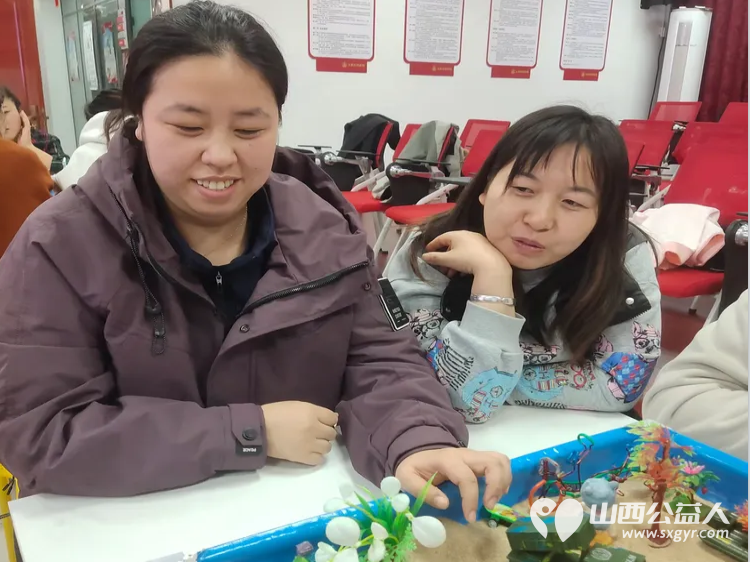 尖草坪区妇联朝阳社区爱心妈妈工作站为爱心妈妈志愿者开展沉浸式团体沙盘赋能系列培训 - 第9张 - 山西公益人 尖草坪区妇联朝阳社区爱心妈妈工作站为爱心妈妈志愿者开展沉浸式团体沙盘赋能系列培训 - 第9张