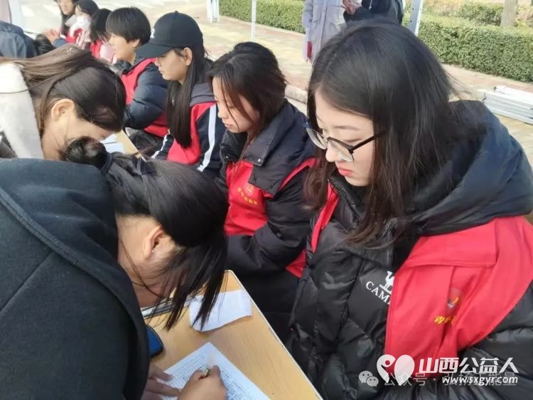 正能量公益主任罗春江莅临山西应用科技学院出席了记忆留痕爱心启航捐赠活动的开幕式 - 第10张 - 山西公益人 正能量公益主任罗春江莅临山西应用科技学院出席了记忆留痕爱心启航捐赠活动的开幕式 - 第10张