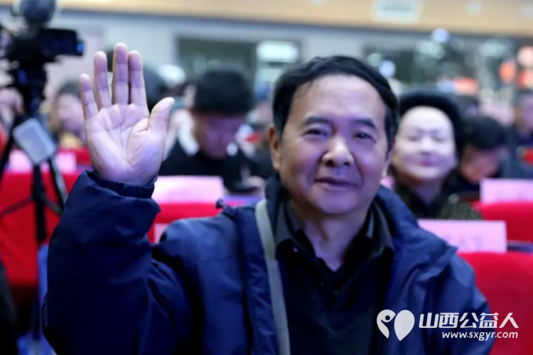 凝聚慈善之力携手关爱未来 山西省海养慈善基金会、太原市关爱下一代志愿者协会2024年爱心联合慈善文艺晚会在青年宫隆重举行 - 第19张